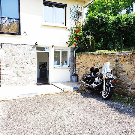 Du Coq A L'Ame Bed & Breakfast Naves  Luaran gambar