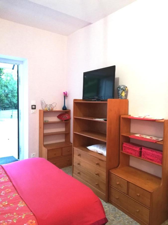 Du Coq A L'Ame Bed & Breakfast Naves  Luaran gambar